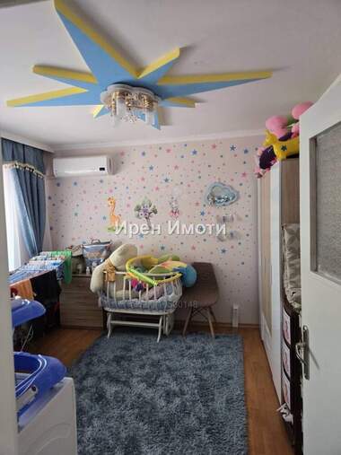 Vânzare - Apartament în Diana,  Iambol
