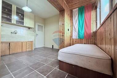 For sale - Apartment in Center,  Ruse