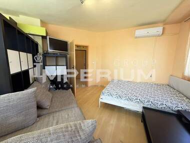 Kira - Apartman olarak Pogrebi,  Varna