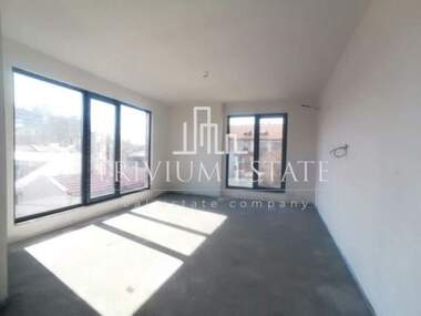 Продажба - Апартамент в Център,  Пловдив
