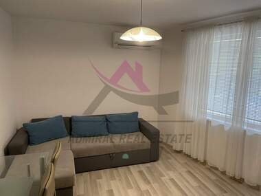 For rent - Apartment in Liatno kino Trakia,  Varna