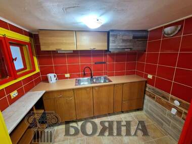 Наем - Апартамент в Център,  Русе