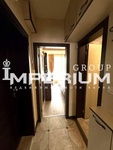 Închiriere - Apartament în Center,  Varna
