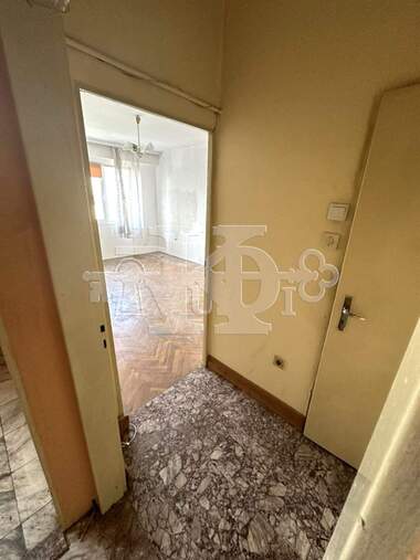 For sale - Apartment in Center,  Dobrich