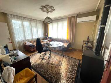 Verkauf - Wohnung in Pojarnata,  Schumen