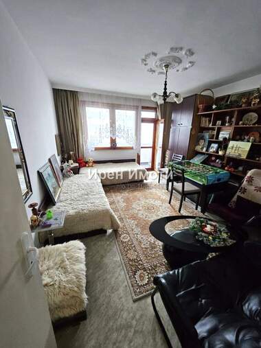 Vânzare - Apartament în Kargon,  Iambol