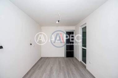 Vânzare - Apartament în Sădiîski,  Plovdiv