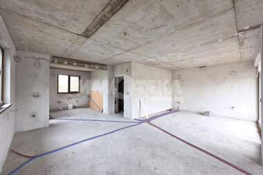 For sale - House in Voluiak,  Sofia