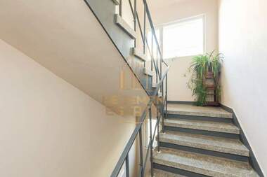 For sale - Apartment in Sportna zala,  Varna