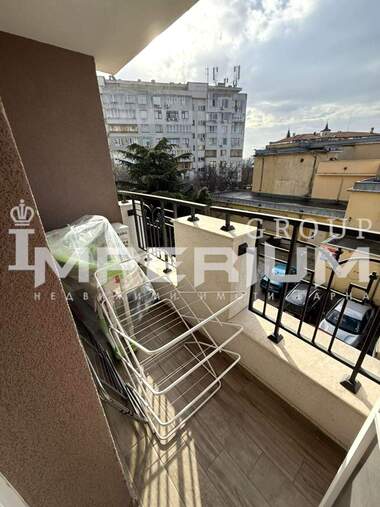 Închiriere - Apartament în Ceaîka,  Varna