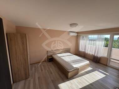 Vânzare - Apartament în Aîtos,  Burgas