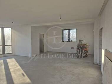 For sale - House in Zlatitrap,  Plovdiv