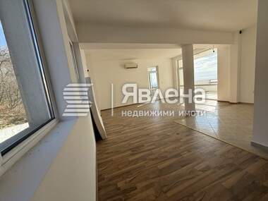 Продажба - Апартамент в Свети Влас,  Бургас