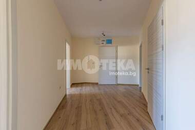 Продажба - Апартамент в Аспарухово,  Варна