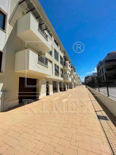 For sale - Apartment in Otdih i kultura,  Plovdiv
