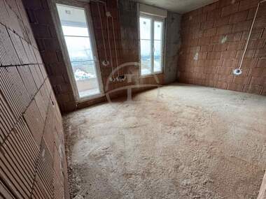 For sale - Apartment in Kiuchuk Parij,  Plovdiv