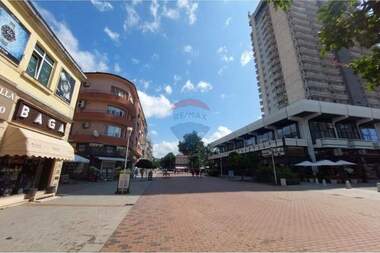 For rent - Office in Center,  Varna