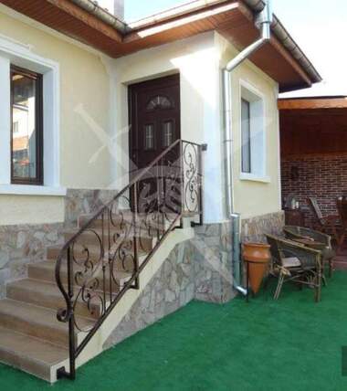 Închiriere - Casă în Hisaria,  Plovdiv