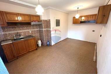 For sale - Apartment in Charodeyka - Iug,  Ruse