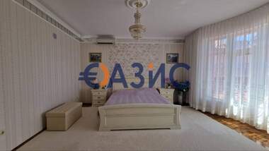 For sale - House in Sveti Vlas,  Burgas