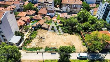 Πώληση - Ολόκληρο κτίριο σε 9-ти квартал,  Плевен