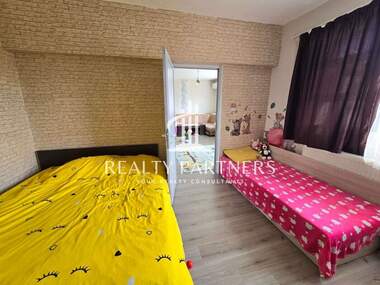 Vânzare - Apartament în Klenovik,  Pernik
