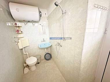 For rent - Floor of a house in Alen mak,  Varna