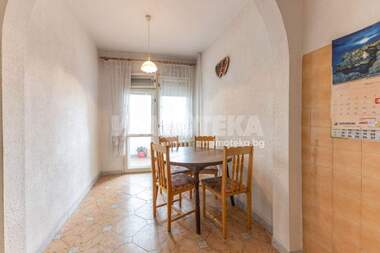For sale - Apartment in Mladost 2,  Varna