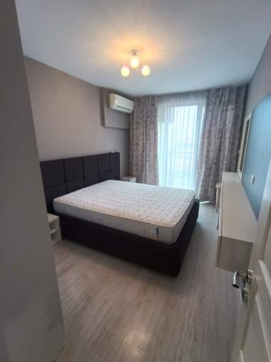 Miete - Wohnung in Lazur,  Burgas