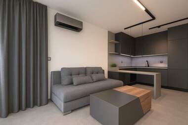 Închiriere - Apartament în Sarafovo,  Burgas