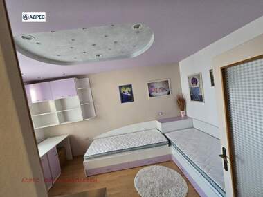 Închiriere - Apartament în Ideal City Center,  Pleven