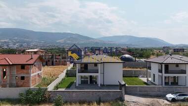 Satış - Ev olarak Brestnik,  Plovdiv