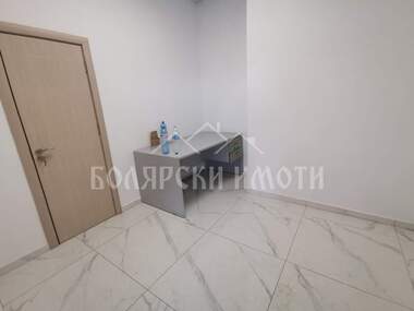 Kira - Dükkan/Ofis/Güzellik salonu olarak Akacia,  Veliko Tarnovo