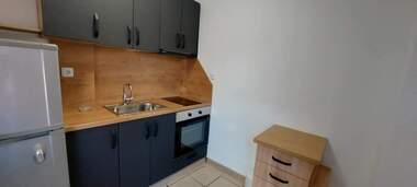 Închiriere - Apartament în Țentăr,  Haskovo