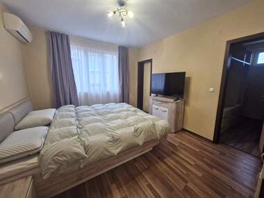 Kira - Ev olarak Sarafovo,  Burgas