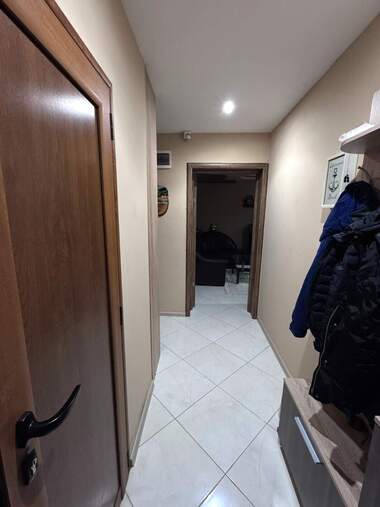 Vânzare - Apartament în Sredeț,  Burgas