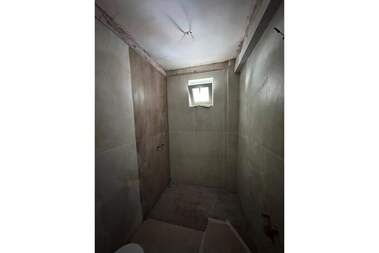 Продажба - Апартамент във Вароша,  Търговище