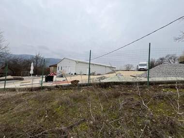 Продажба - Промишлено помещение в Угърчин,  Ловеч