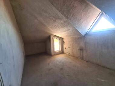 For sale - Apartment in Kamenni,  Haskovo