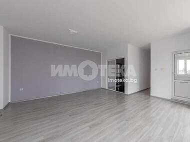 For sale - House in Zdravets,  Varna