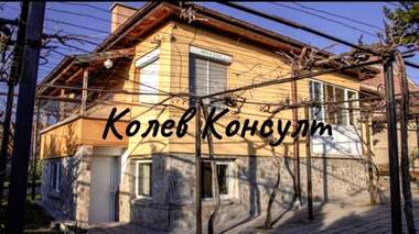 For sale - House in Promishlena zona-Iug,  Haskovo