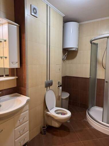 Închiriere - Apartament în Kamenița 2,  Plovdiv