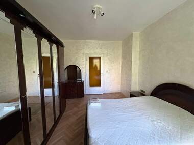 Închiriere - Apartament în Lagera,  Sofia
