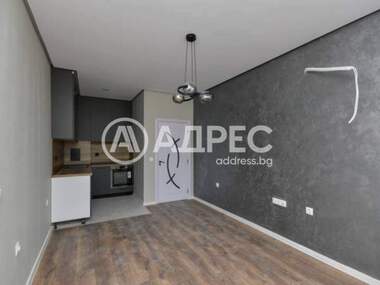 Verkauf - Wohnung in Zentar,  Burgas