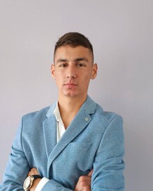 Баръш Николаев