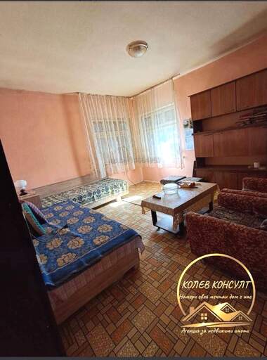 For sale - House in Vazrajdane,  Haskovo