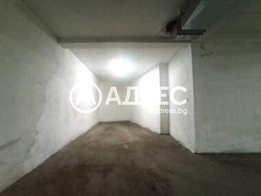 Vânzare - Loc de parcare în Ovcea Kupel,  Sofia