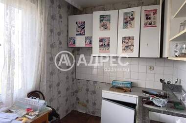Vânzare - Apartament în Hale,  Iambol