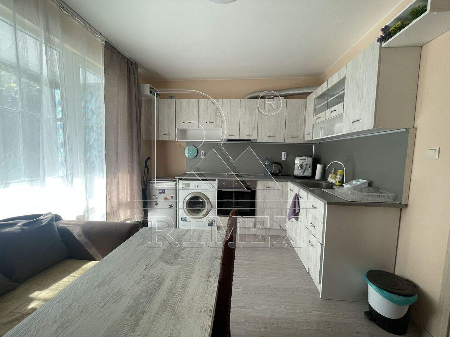 Cu două camere Apartament în Raion Zapaden, Plovdiv – fotografia 2