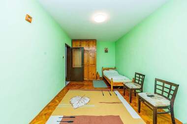 For sale - Apartment in 9-ti kvartal,  Pleven